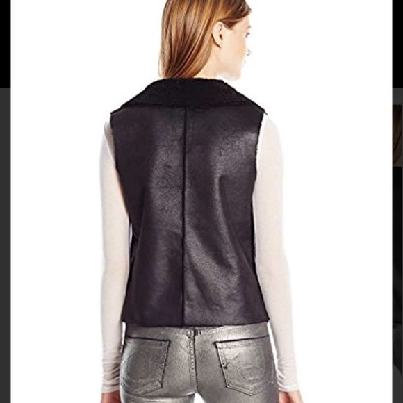 French Connection Black Winter Cozy Faux Fur Vest💙 - Picture 2 of 8